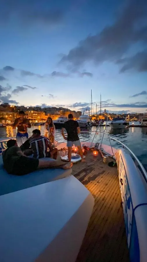 Botel Sea Baroniv 