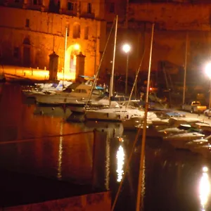 Number 20 , Birgu Malta